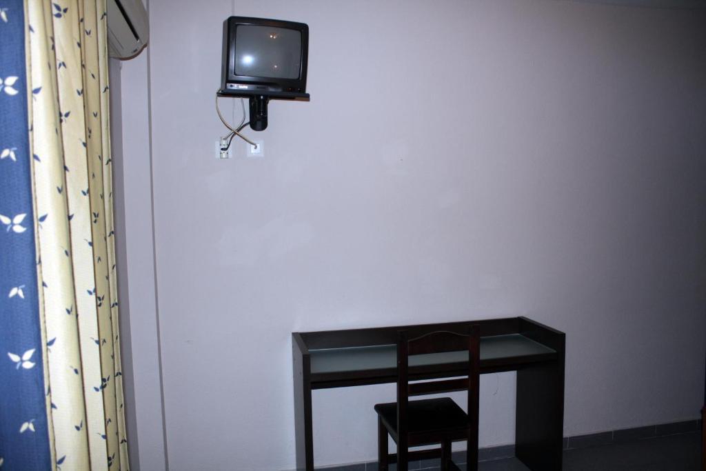 Hostal Carlos I La Línea de la Concepción Rum bild